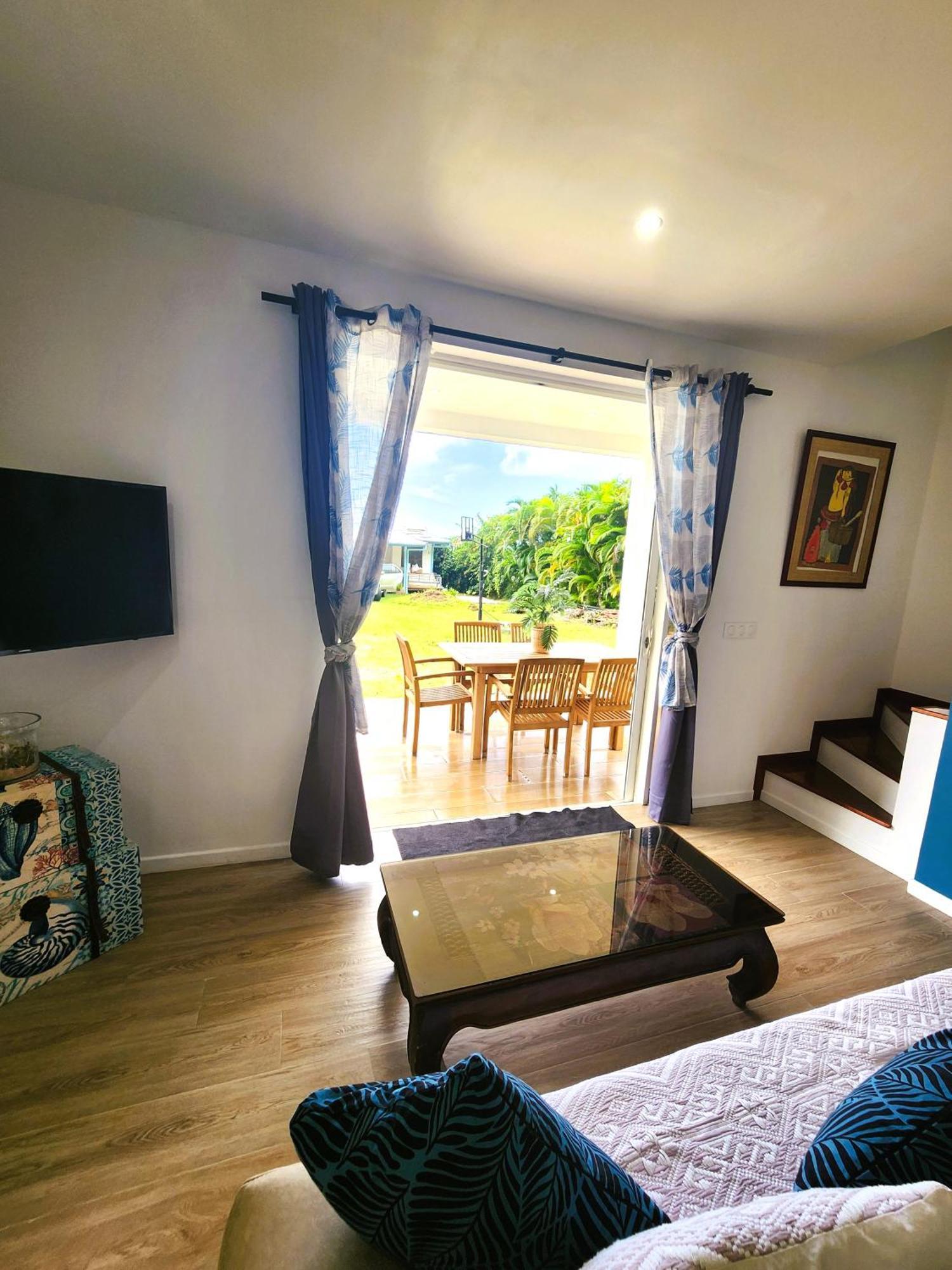 Duplex En Bord De Mer Fare Tahitea Pension Taputapuapea Eksteriør billede