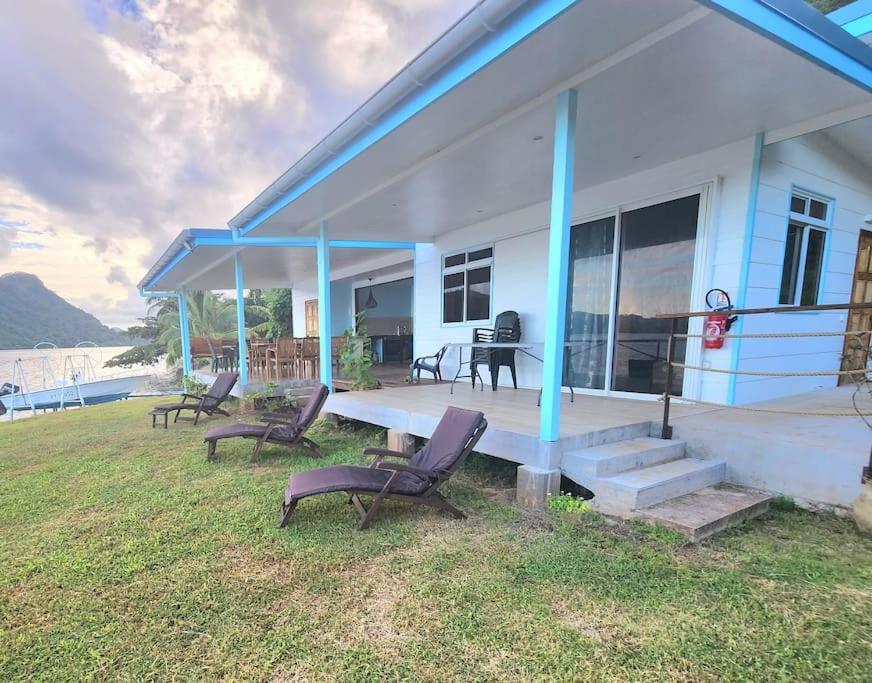 Duplex En Bord De Mer Fare Tahitea Pension Taputapuapea Eksteriør billede